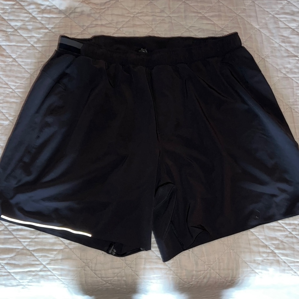 lululemon men athletic shorts